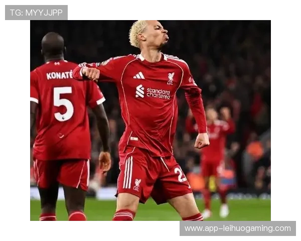 利物浦主场4-1逆转纽卡斯尔：埃基蒂克2分钟梅开二度主导翻盘